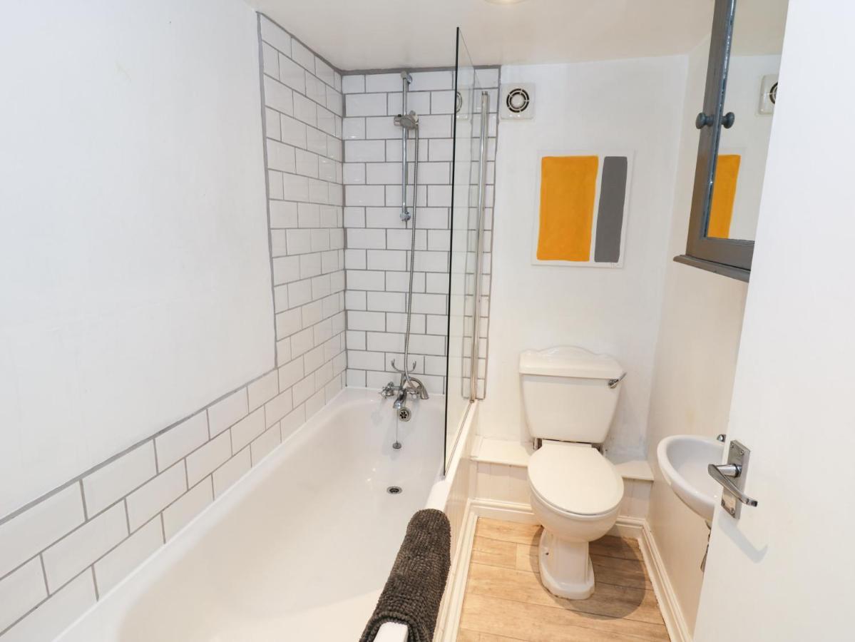 The Surfers Bolt Hole Apartment Whitby Luaran gambar